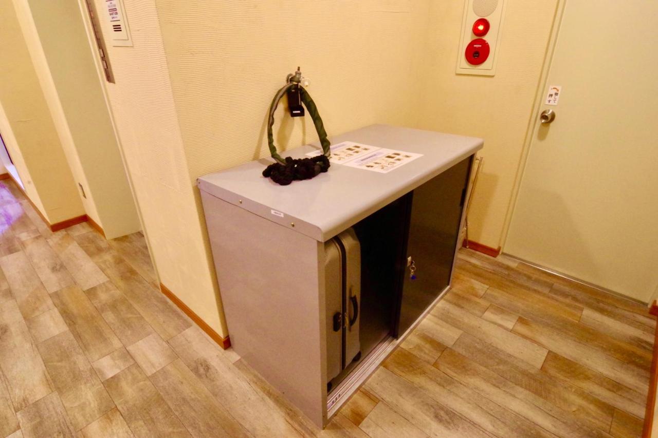 Nippombashi Art Hotel 402 Осака Екстер'єр фото